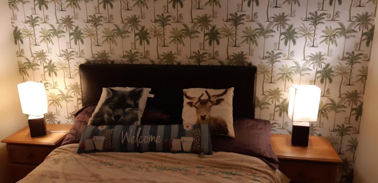 לאוראה Apple Guest House מראה חיצוני תמונה